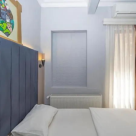 Cirrus Стамбул